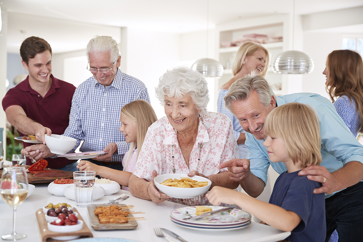 Tips to Make Your Kitchen Ideal for Entertaining